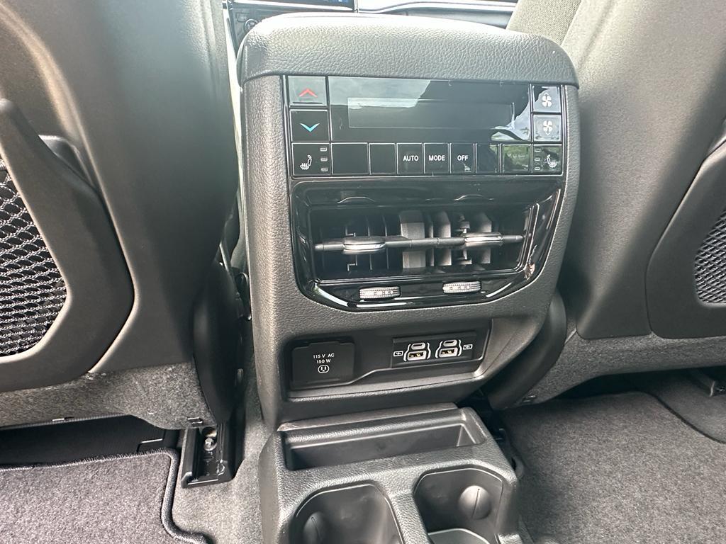 new 2025 Jeep Grand Cherokee L car, priced at $54,260