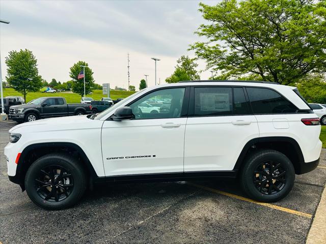 new 2025 Jeep Grand Cherokee car, priced at $43,610