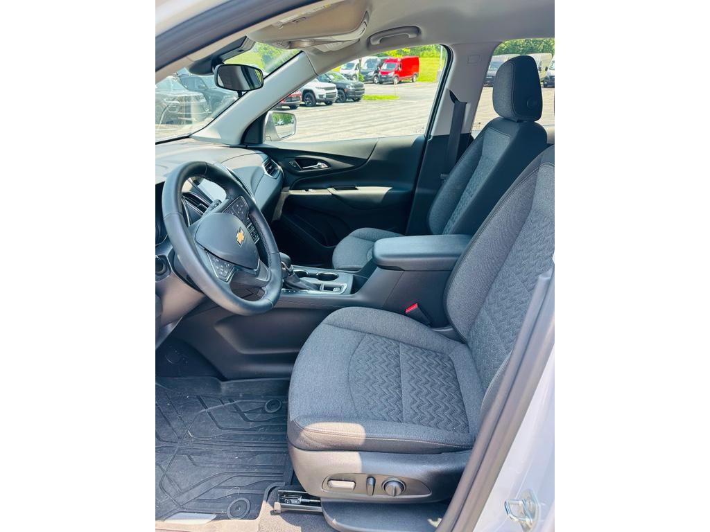 used 2024 Chevrolet Equinox car, priced at $24,590