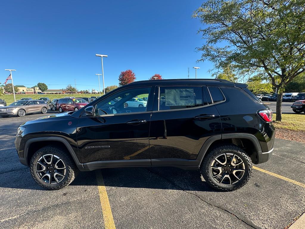 new 2026 Jeep Compass car, priced at $34,483
