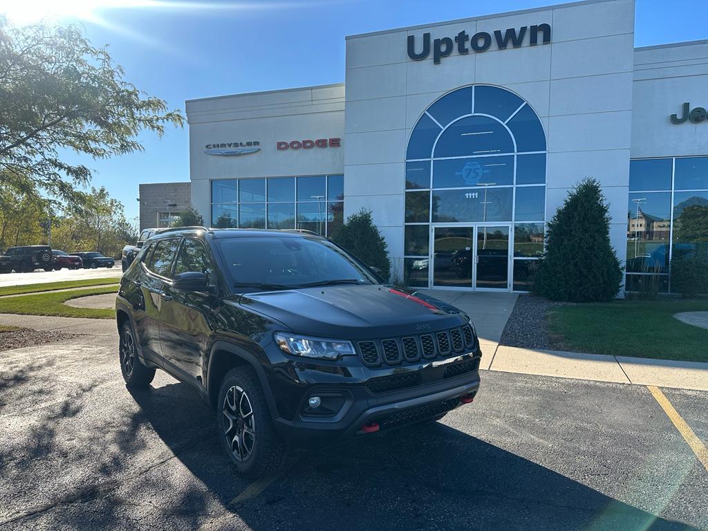 new 2026 Jeep Compass car, priced at $34,483