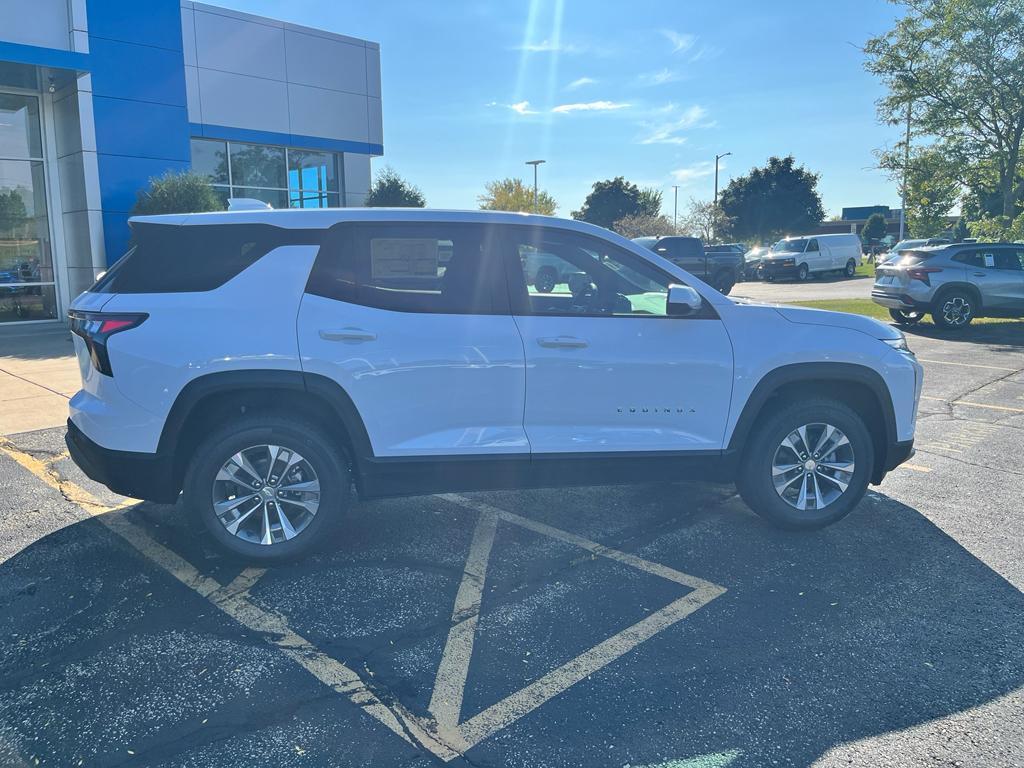new 2026 Chevrolet Equinox car, priced at $31,320