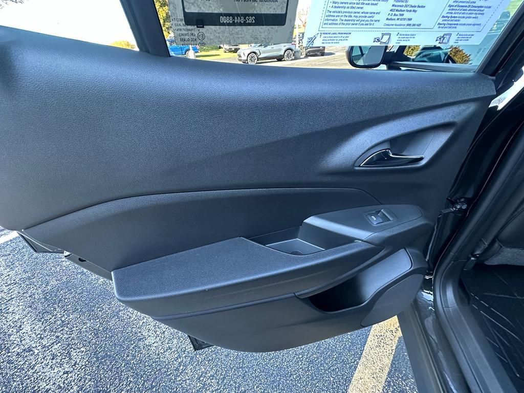 used 2025 Chevrolet Trax car, priced at $23,825