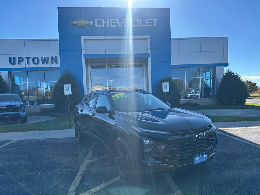 used 2025 Chevrolet Trax car, priced at $23,825