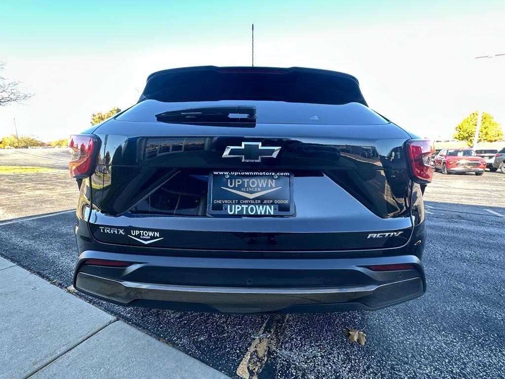 used 2025 Chevrolet Trax car, priced at $23,825