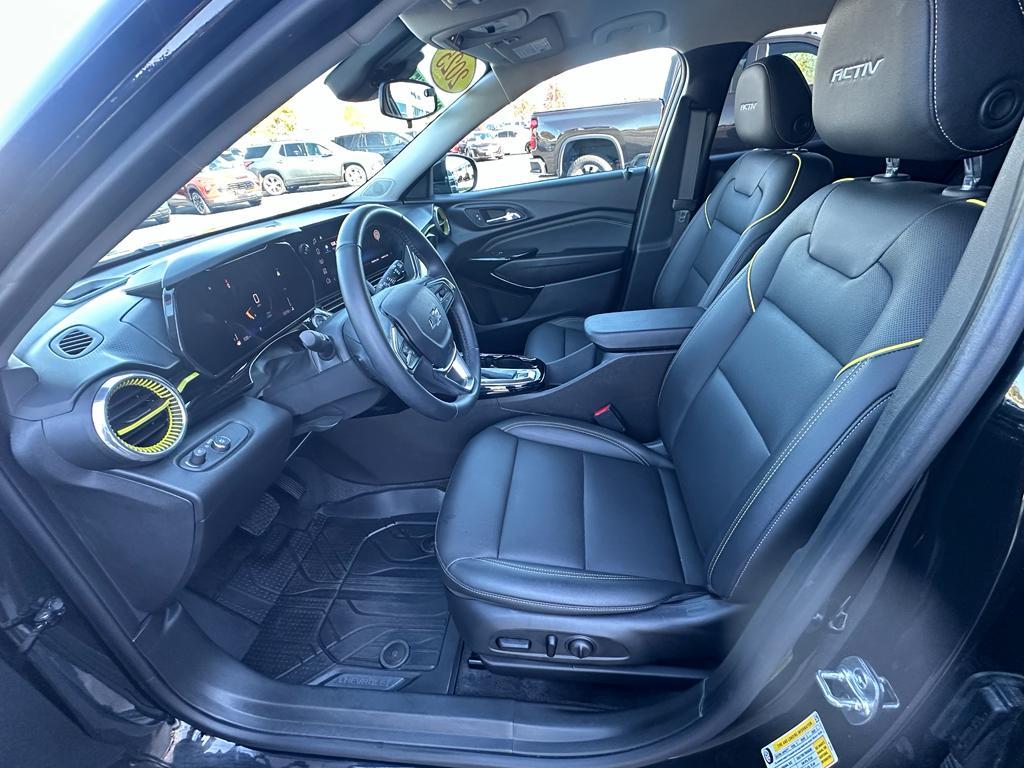 used 2025 Chevrolet Trax car, priced at $23,825