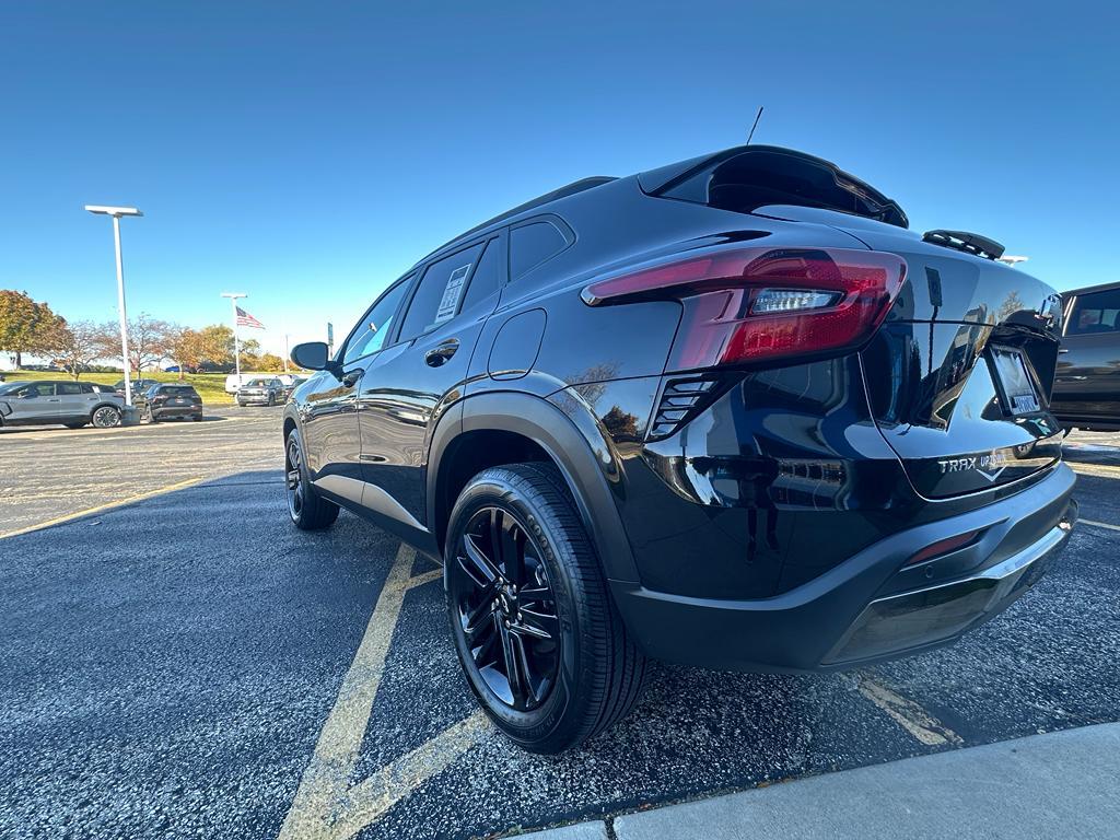 used 2025 Chevrolet Trax car, priced at $23,825