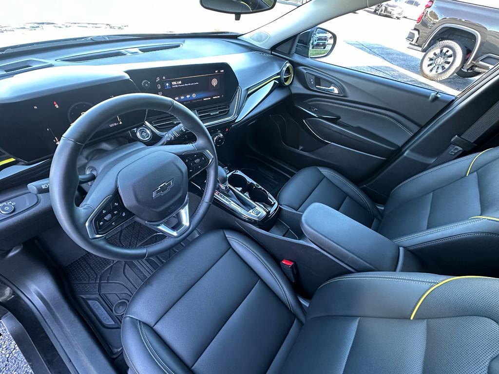 used 2025 Chevrolet Trax car, priced at $23,825