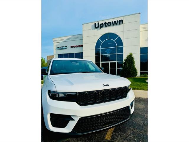 new 2025 Jeep Grand Cherokee car, priced at $43,610