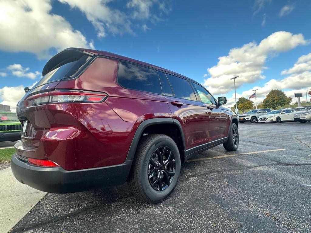 new 2025 Jeep Grand Cherokee L car, priced at $44,072