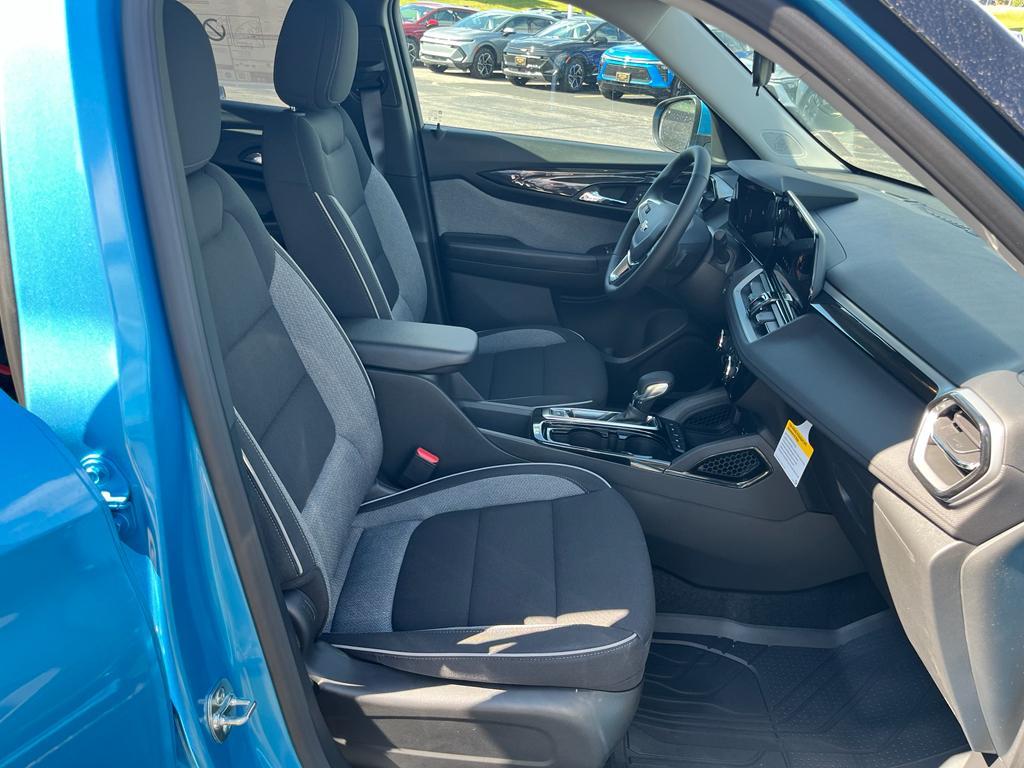 new 2026 Chevrolet TrailBlazer car, priced at $29,040