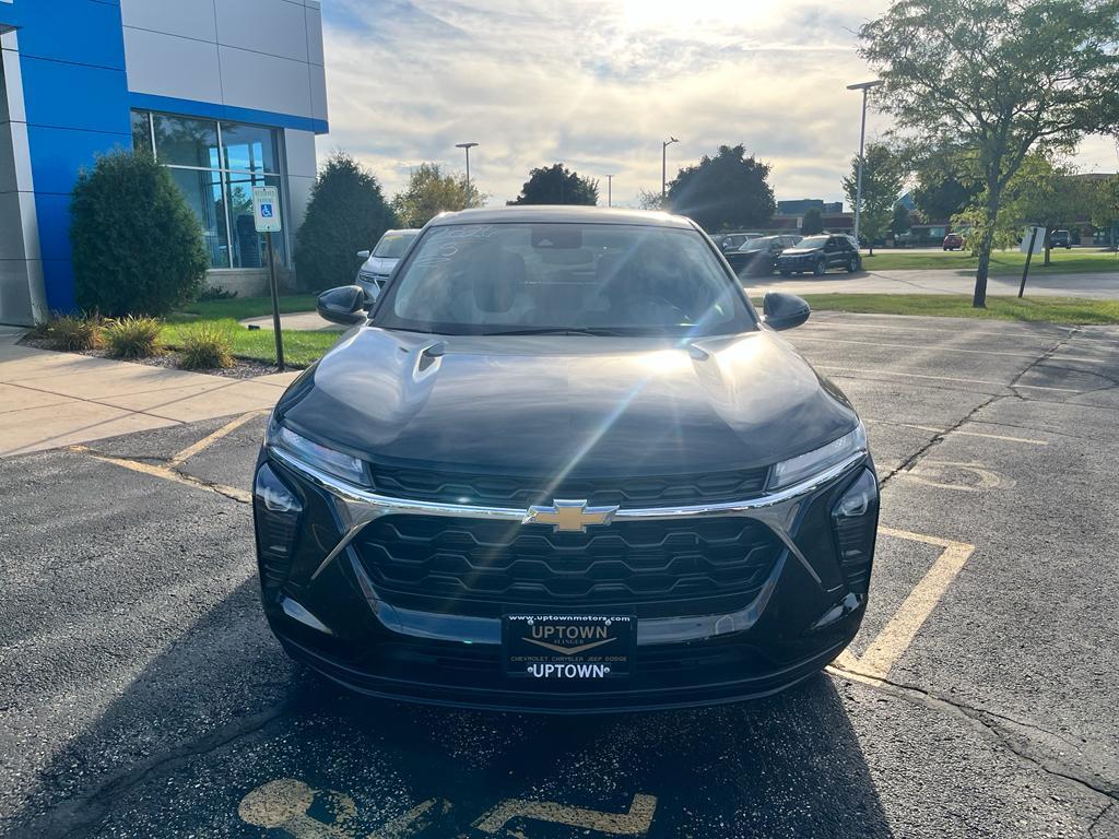 new 2026 Chevrolet Trax car, priced at $23,885