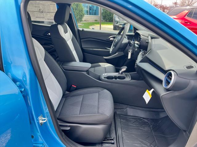 new 2025 Chevrolet Trax car, priced at $23,435