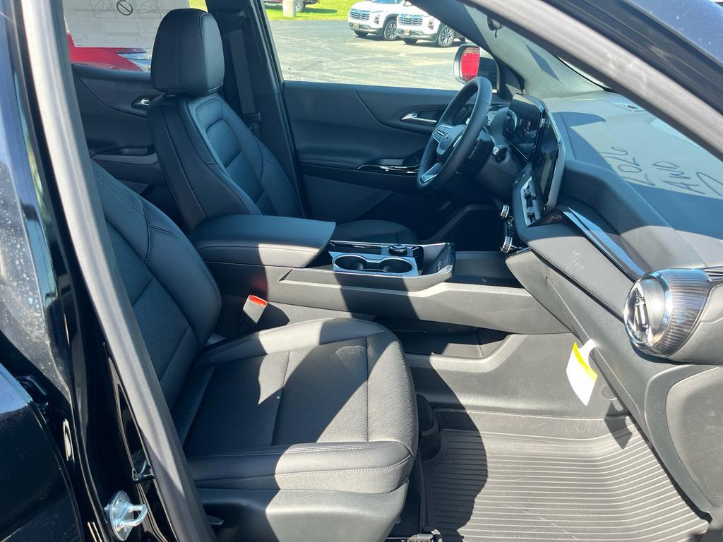 new 2026 Chevrolet Equinox car, priced at $34,415