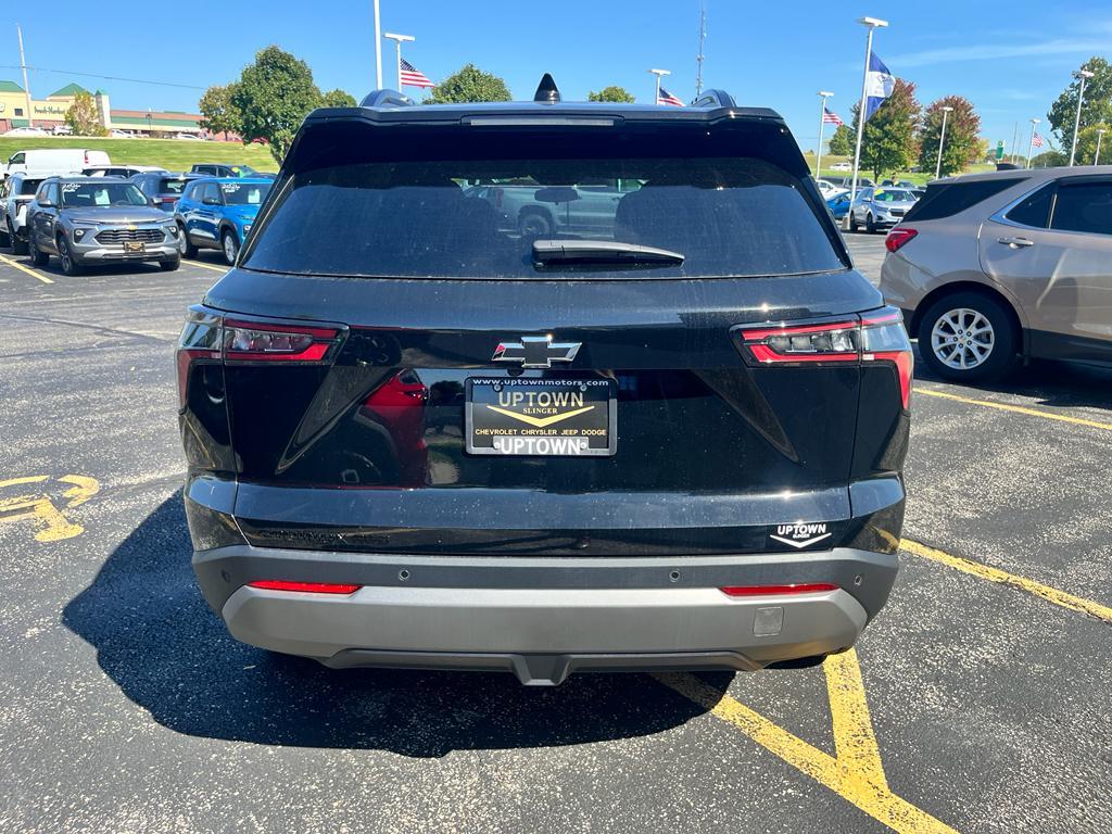 new 2026 Chevrolet Equinox car, priced at $34,415