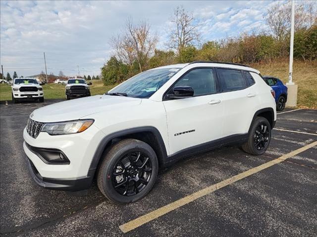 new 2025 Jeep Compass car, priced at $29,031