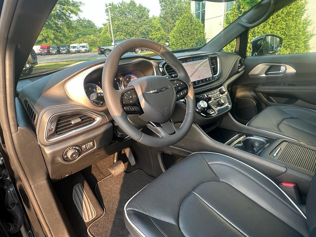 used 2024 Chrysler Pacifica car, priced at $45,880