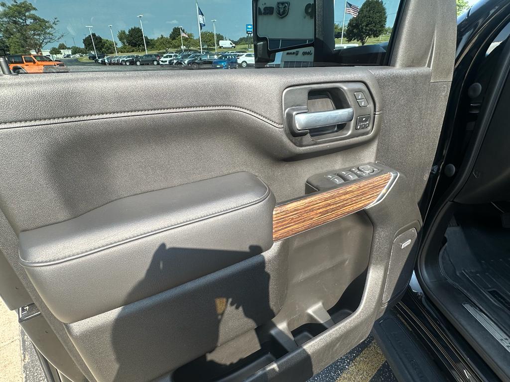 used 2021 Chevrolet Silverado 2500 car, priced at $57,440