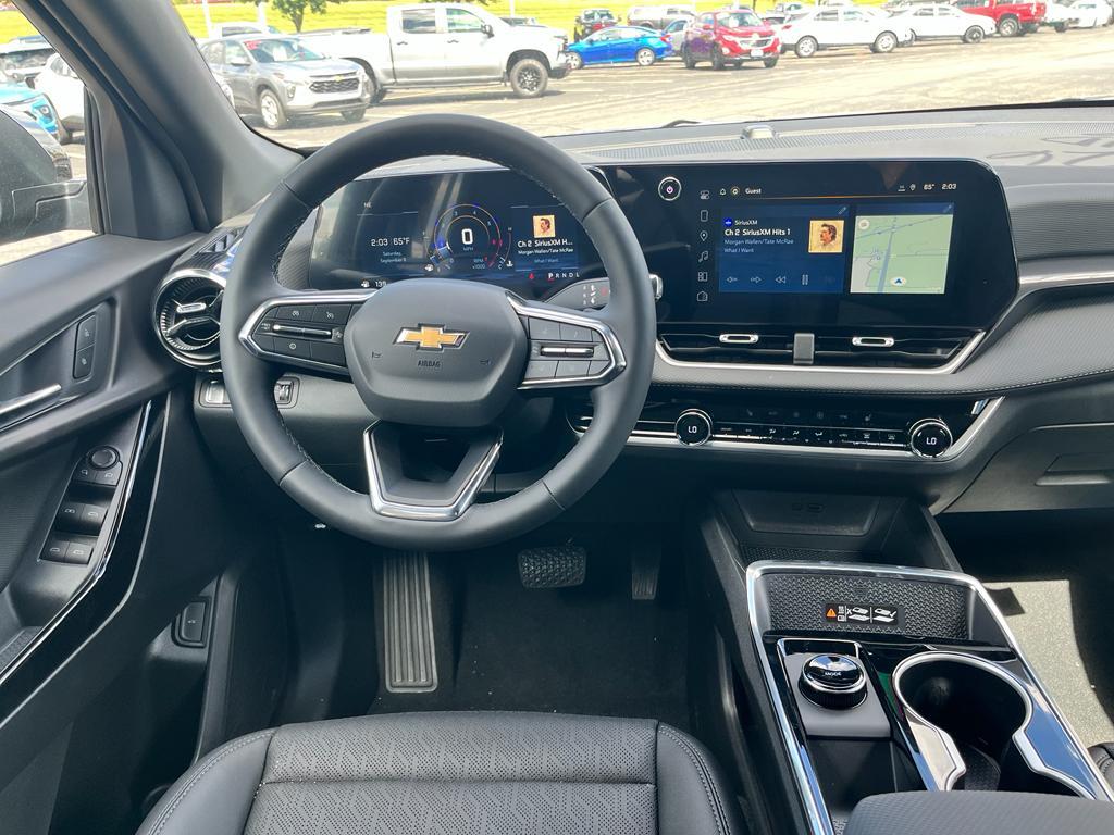 new 2026 Chevrolet Equinox car, priced at $34,520
