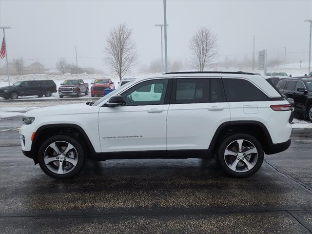 new 2024 Jeep Grand Cherokee car, priced at $54,892