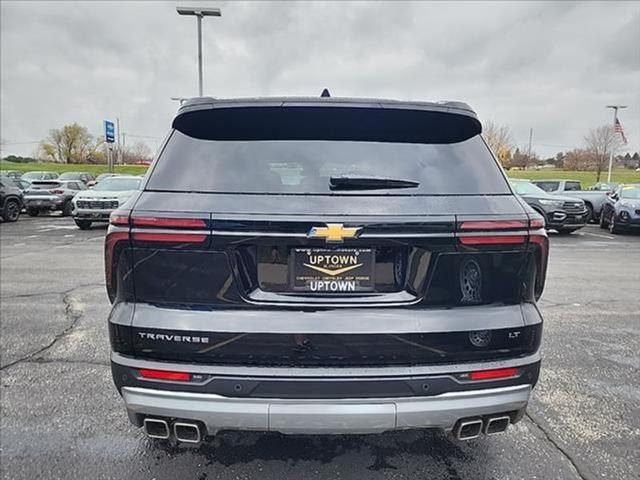 new 2024 Chevrolet Traverse car, priced at $40,495