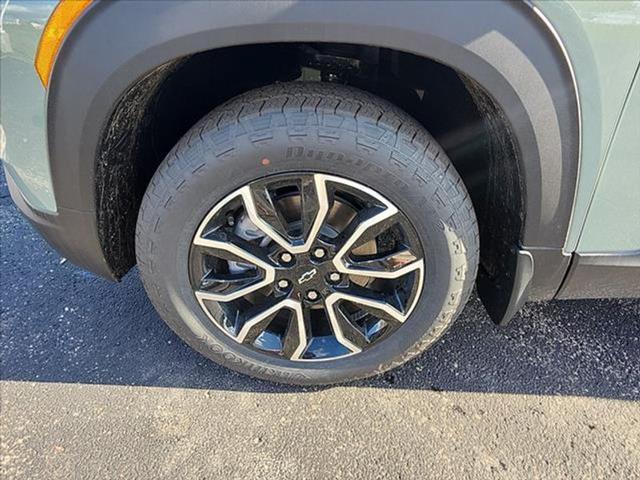 new 2025 Chevrolet TrailBlazer car, priced at $34,695