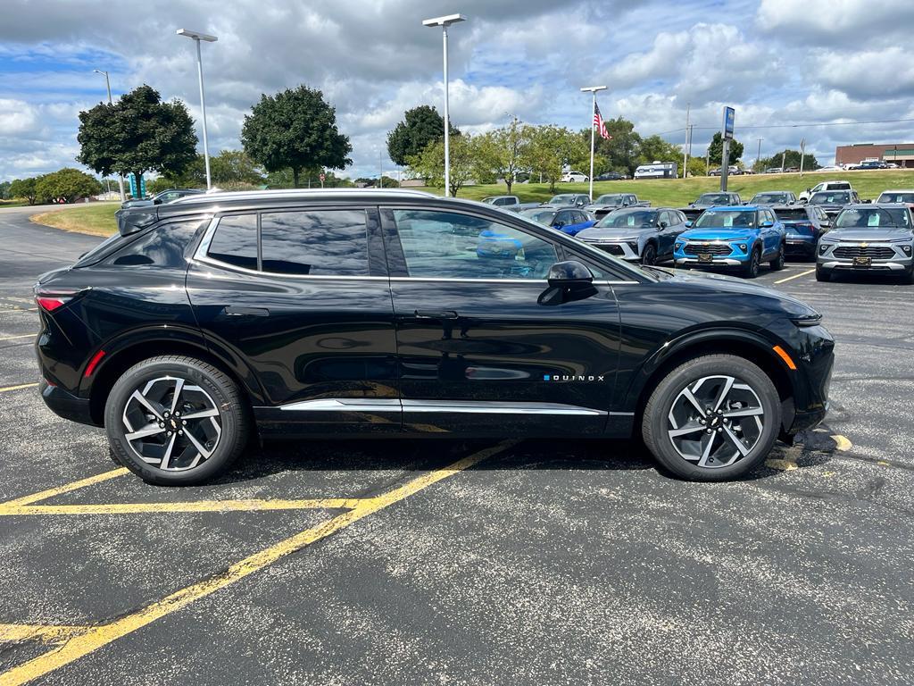 new 2025 Chevrolet Equinox EV car, priced at $39,995
