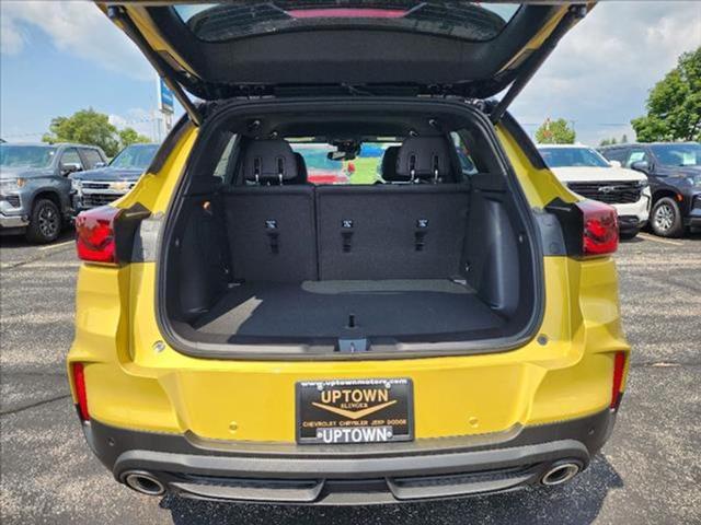 new 2025 Chevrolet TrailBlazer car, priced at $33,495