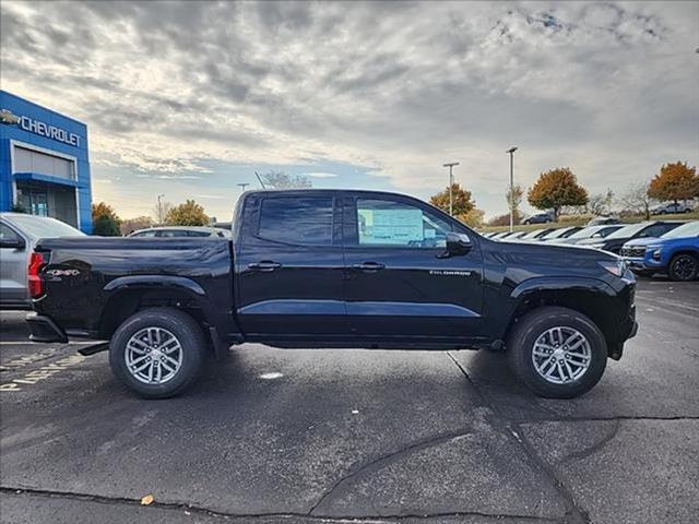 new 2024 Chevrolet Colorado car, priced at $39,995