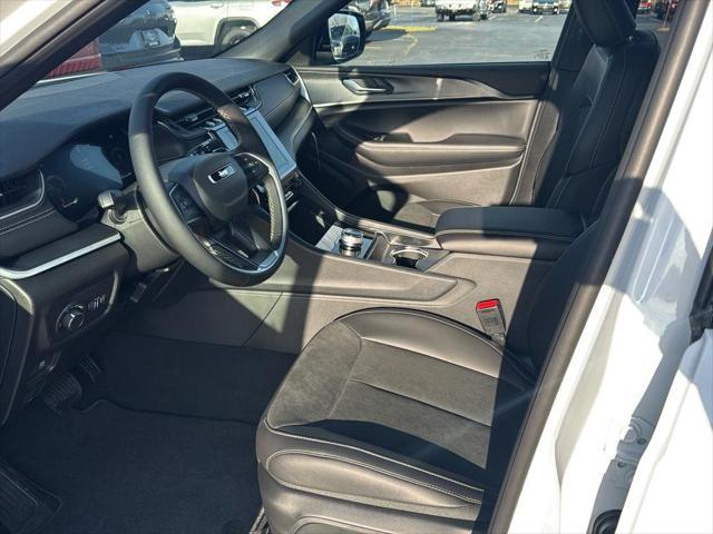 new 2025 Jeep Grand Cherokee L car, priced at $45,724