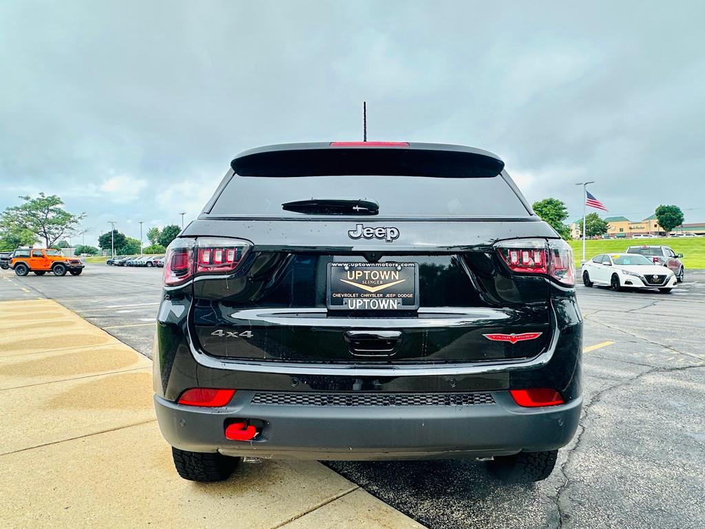 new 2025 Jeep Compass car, priced at $37,408