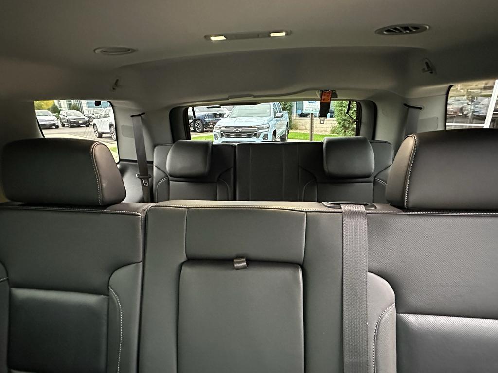 used 2018 GMC Yukon car, priced at $25,880