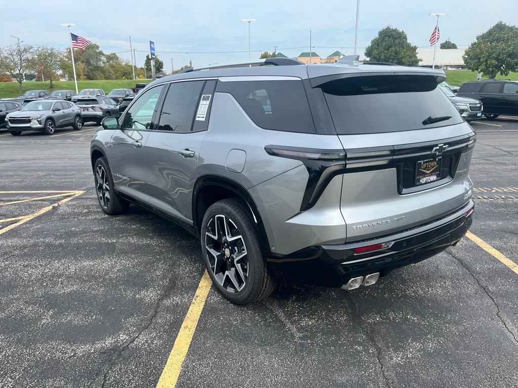 new 2026 Chevrolet Traverse car, priced at $58,215
