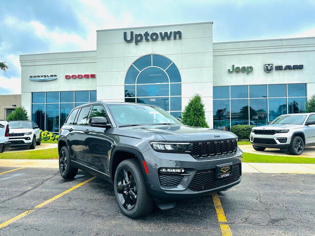 new 2025 Jeep Grand Cherokee car, priced at $51,496