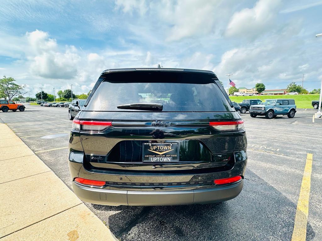 new 2025 Jeep Grand Cherokee car, priced at $46,763