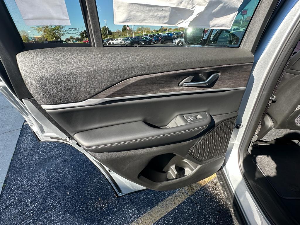 new 2025 Jeep Grand Cherokee car, priced at $47,676