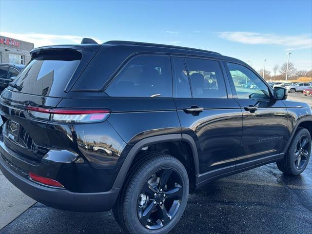 new 2025 Jeep Grand Cherokee car, priced at $48,602