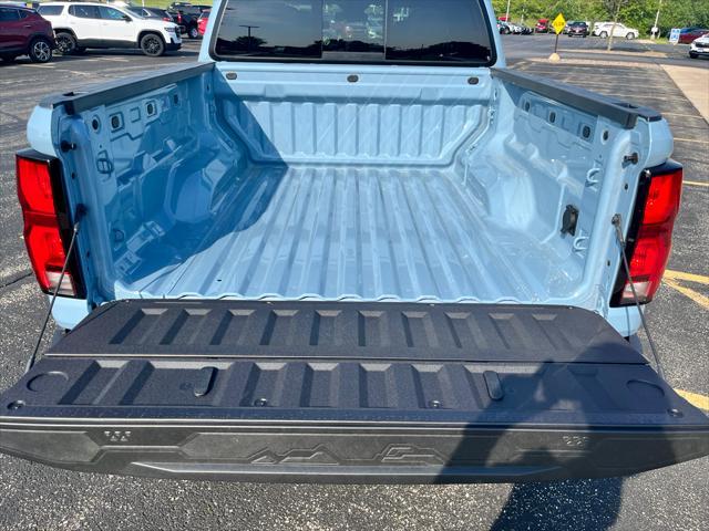 new 2025 Chevrolet Colorado car, priced at $42,995