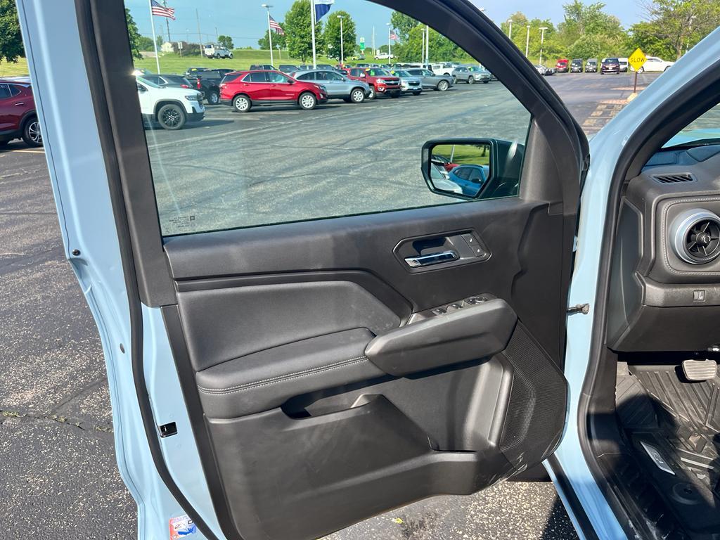 new 2025 Chevrolet Colorado car, priced at $41,995