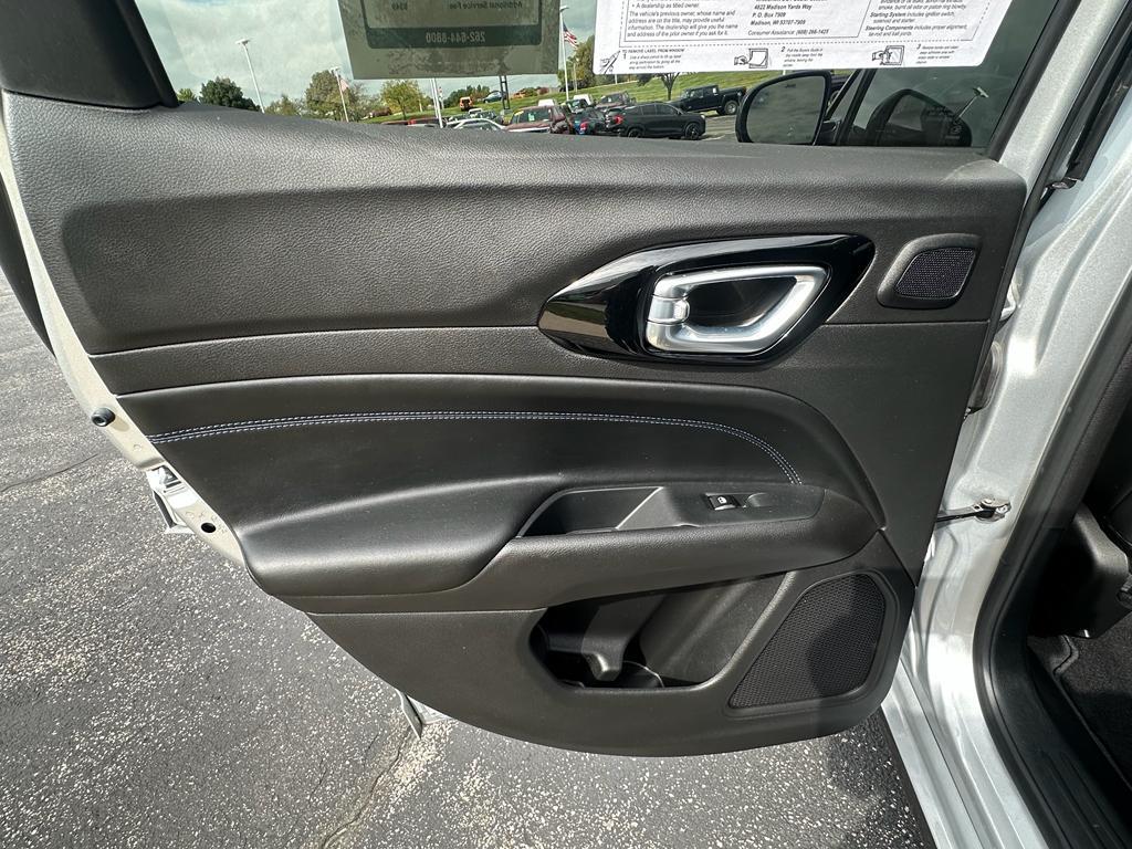 used 2025 Jeep Compass car, priced at $29,880