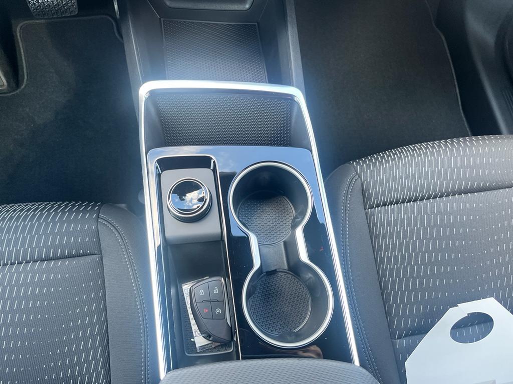 new 2026 Chevrolet Equinox car, priced at $31,495