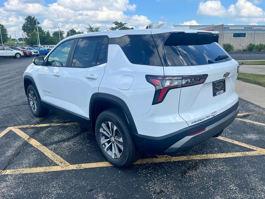 new 2026 Chevrolet Equinox car, priced at $31,495