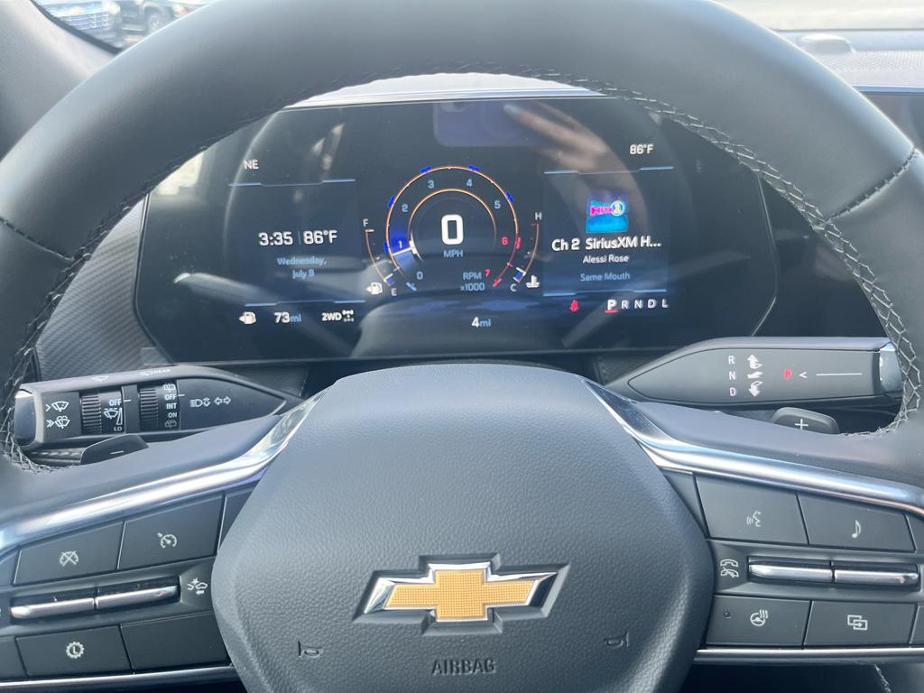 new 2026 Chevrolet Equinox car, priced at $31,495