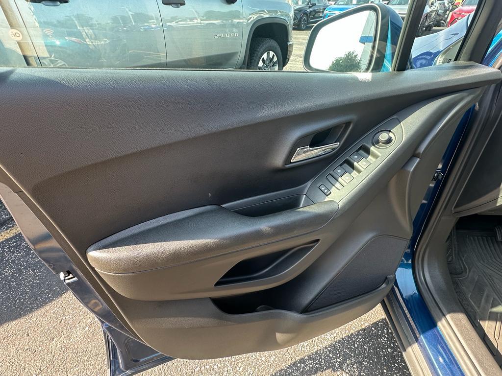 used 2020 Chevrolet Trax car, priced at $14,400