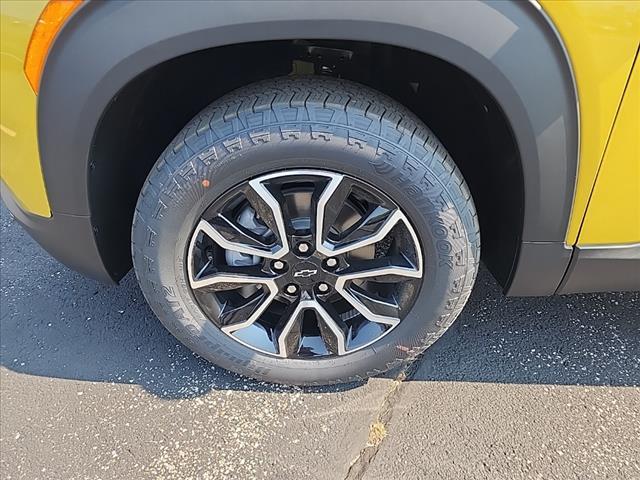 new 2025 Chevrolet TrailBlazer car, priced at $32,995