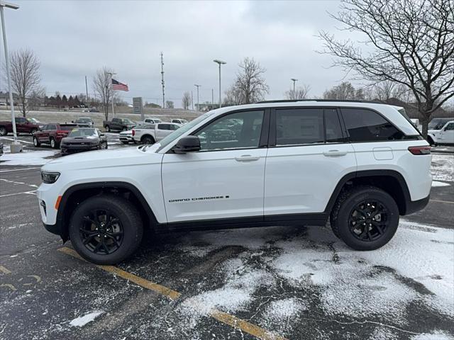 new 2025 Jeep Grand Cherokee car, priced at $42,389