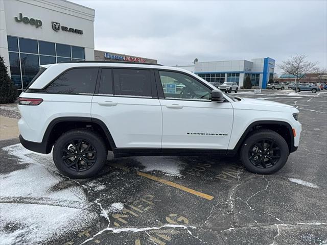 new 2025 Jeep Grand Cherokee car, priced at $42,389