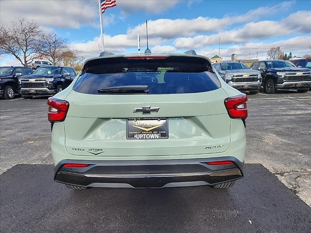 new 2025 Chevrolet Trax car, priced at $26,190