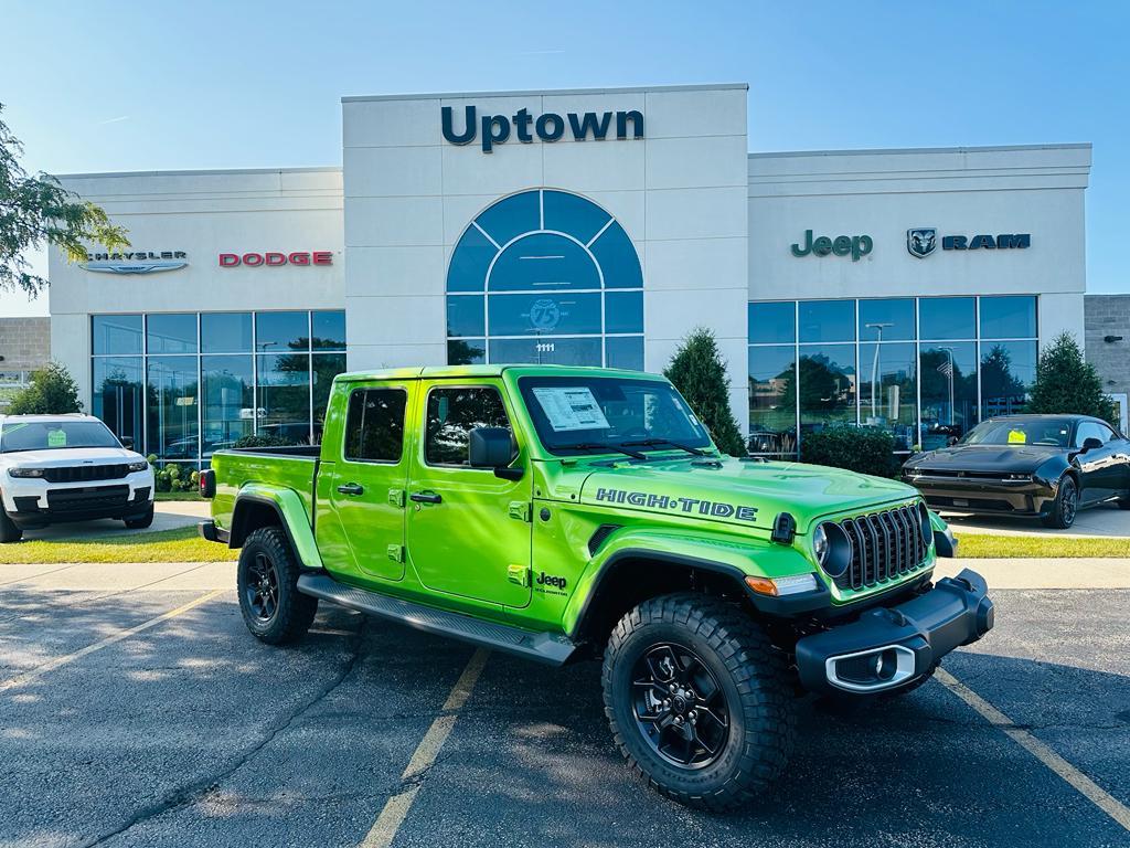 new 2025 Jeep Gladiator car, priced at $49,367
