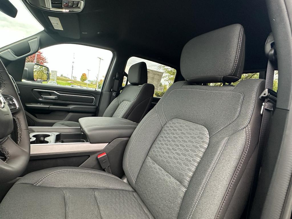 new 2025 Ram 1500 car, priced at $48,424